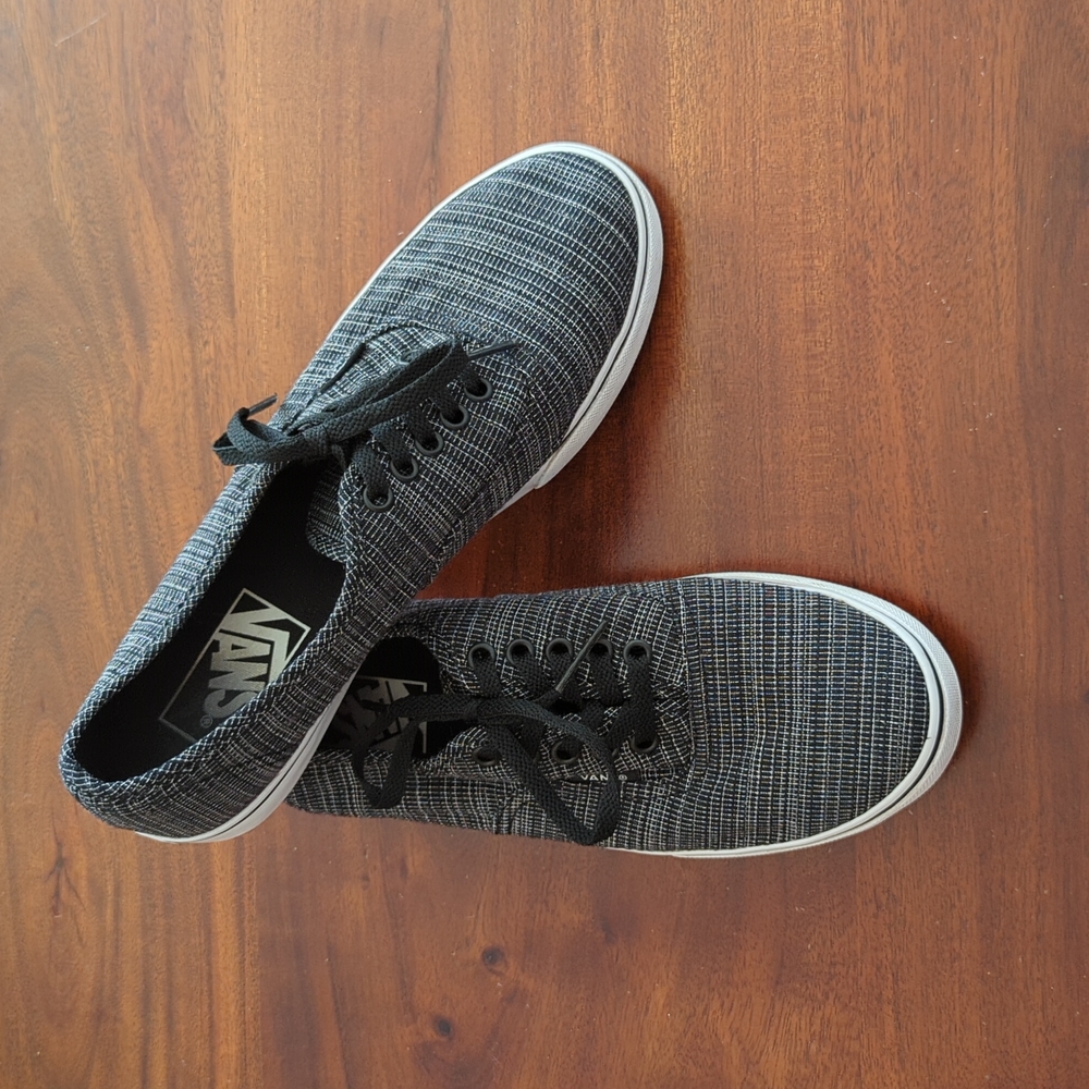 Vans Low Top Lace-up Skate Shoes, Black & White, Women's Size: 7